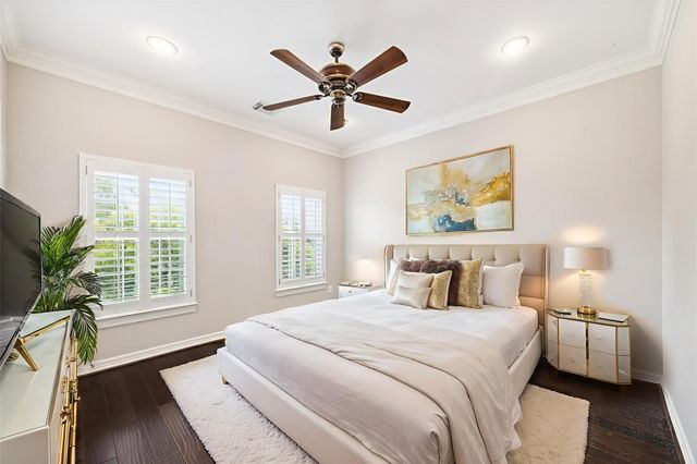 1611 Hill Spring Drive, Sugar Land, TX 77479