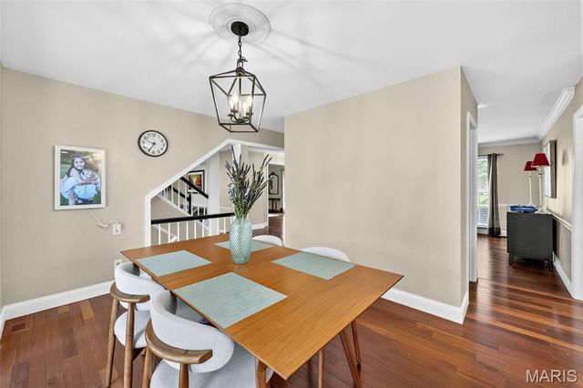 2055 Meadowbrook Way Drive, Chesterfield, MO 63017