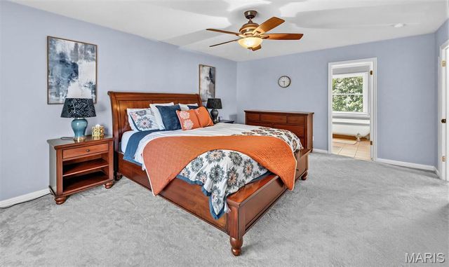 2055 Meadowbrook Way Drive, Chesterfield, MO 63017