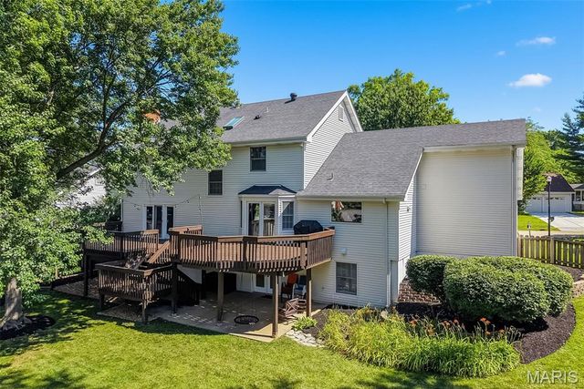 2055 Meadowbrook Way Drive, Chesterfield, MO 63017
