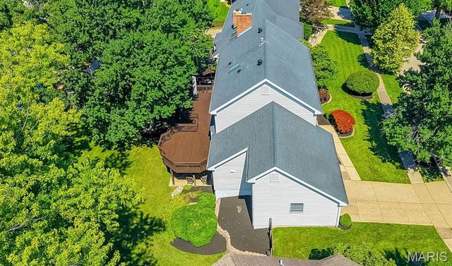 2055 Meadowbrook Way Drive, Chesterfield, MO 63017