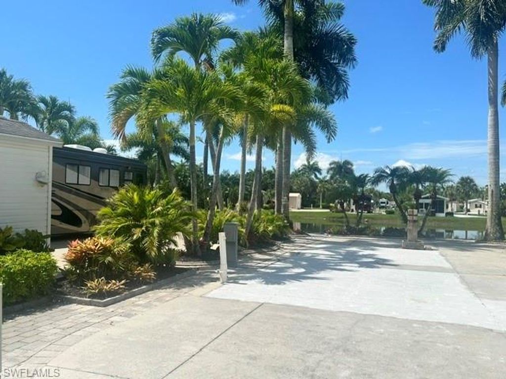 1311 Diamond Lake CIR, NAPLES, FL 34114 — photo 3