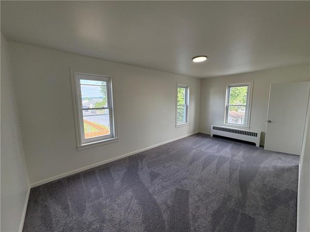 119 East Washington Street, Slatington Boro, PA 18080