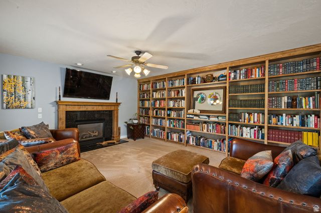 7126 S GRIFFITHS PL, Cottonwood Heights, UT 84121