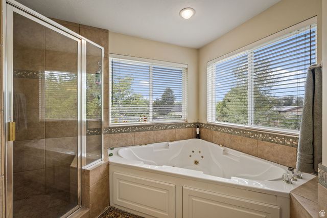 7126 S GRIFFITHS PL, Cottonwood Heights, UT 84121