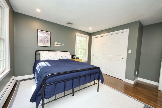 193 Lacy St, North Andover, MA 01845