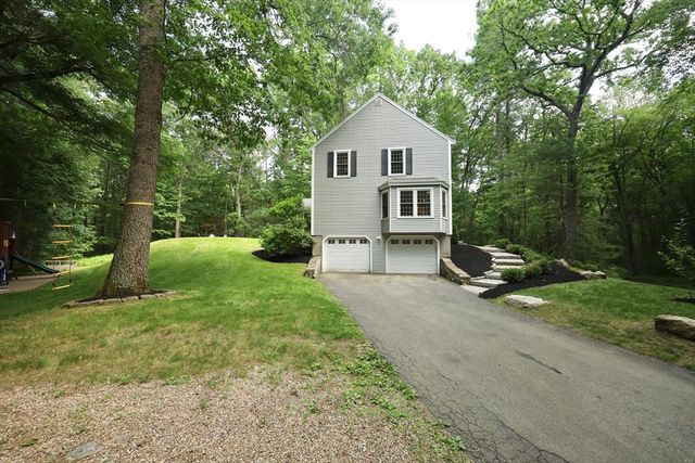 193 Lacy St, North Andover, MA 01845