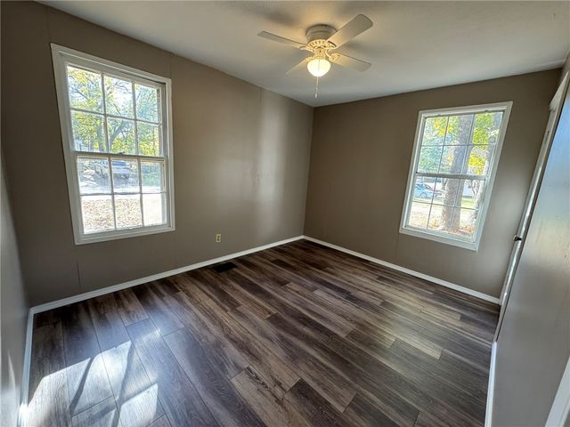 1401 N Detroit Avenue, Russellville, AR 72801