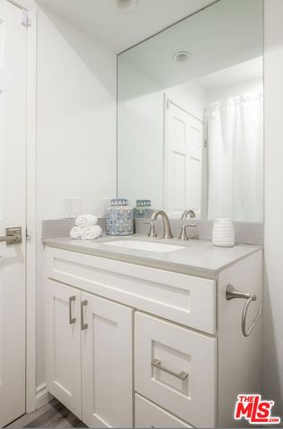 38 Sea Island Drive, Newport Beach, CA 92660