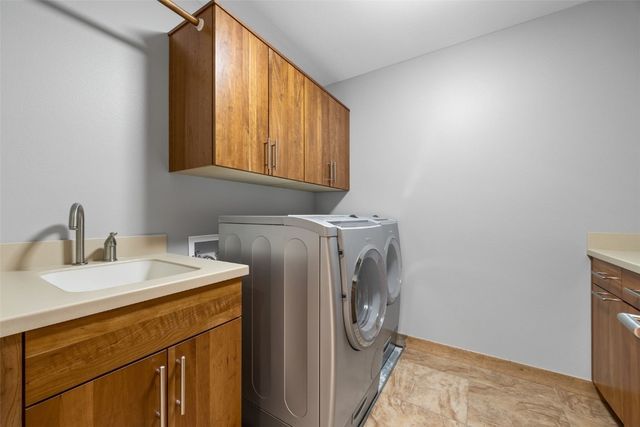 200 Auburn East Lane, Coralville, IA 52241