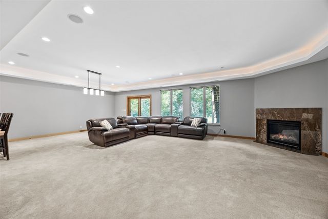 200 Auburn East Lane, Coralville, IA 52241