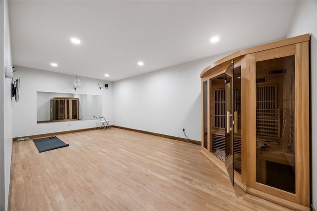 200 Auburn East Lane, Coralville, IA 52241