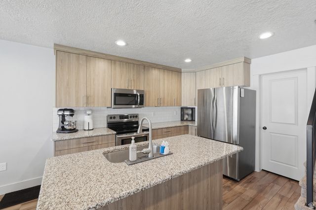 6511 S 390 E, South Weber, UT 84405