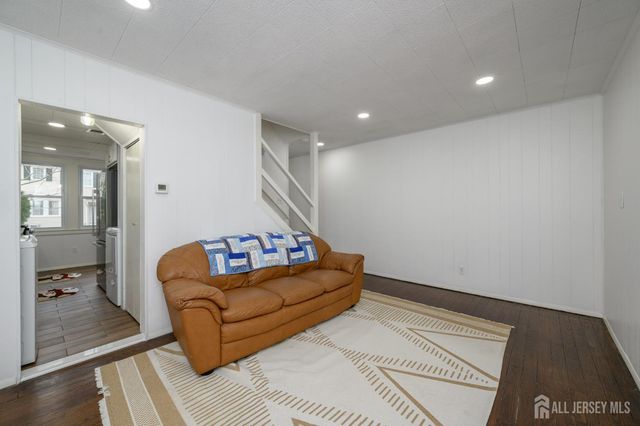 25 Belshaw Avenue, Eatontown, NJ 07724