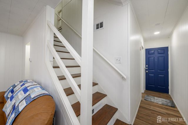 25 Belshaw Avenue, Eatontown, NJ 07724