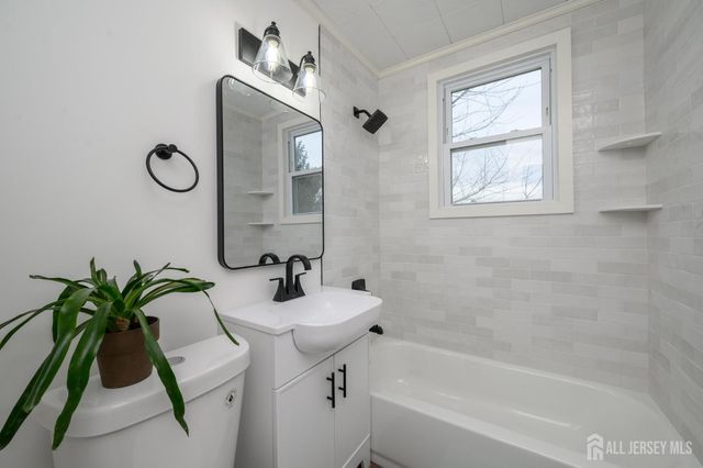 25 Belshaw Avenue, Eatontown, NJ 07724