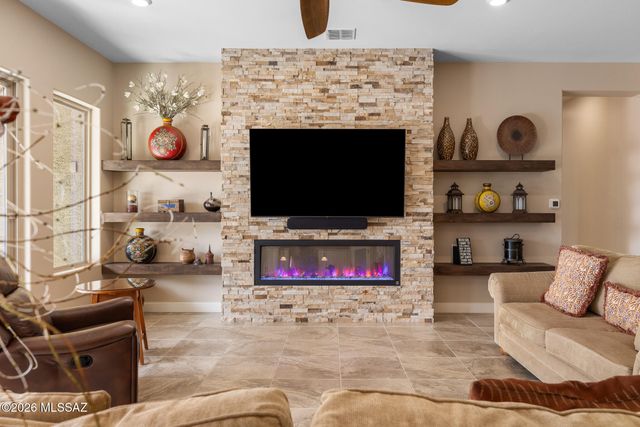 659 W Aviator Crossing Drive, Oro Valley, AZ 85755