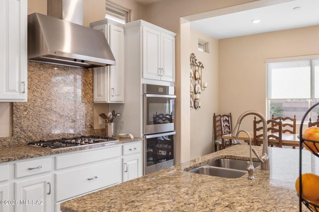 659 W Aviator Crossing Drive, Oro Valley, AZ 85755