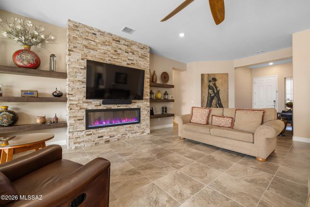 659 W Aviator Crossing Drive, Oro Valley, AZ 85755