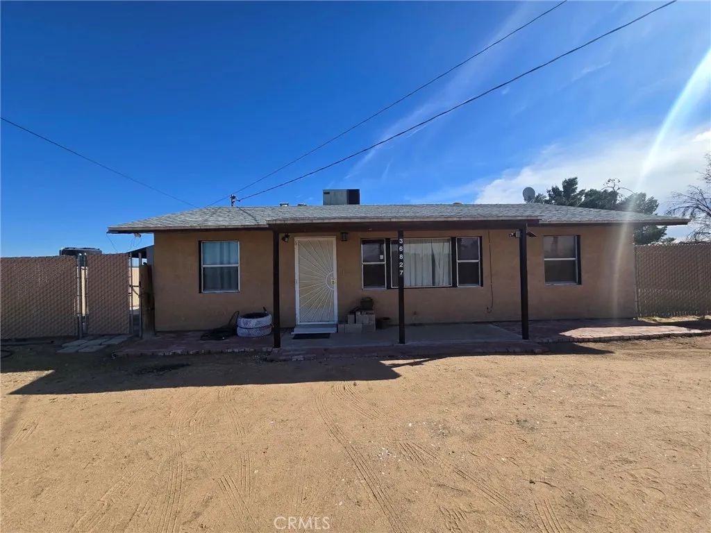 36827 Hidden River, Hinkley, CA 92347