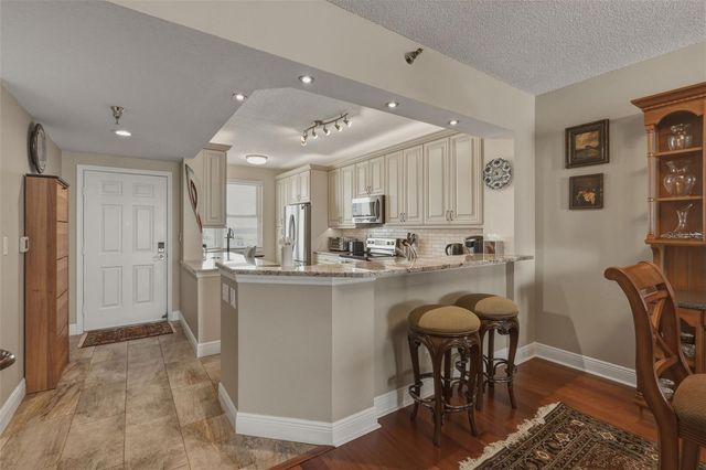 7872 SAILBOAT KEY BOULEVARD S 405, South Pasadena, FL 33707