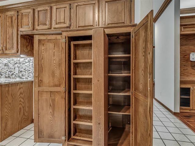 12233 Rivendell Drive, Oklahoma City, OK 73170