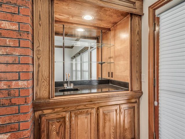 12233 Rivendell Drive, Oklahoma City, OK 73170