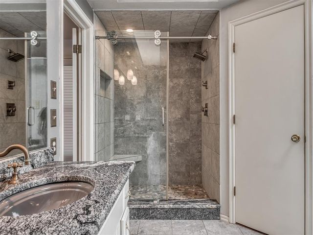 12233 Rivendell Drive, Oklahoma City, OK 73170