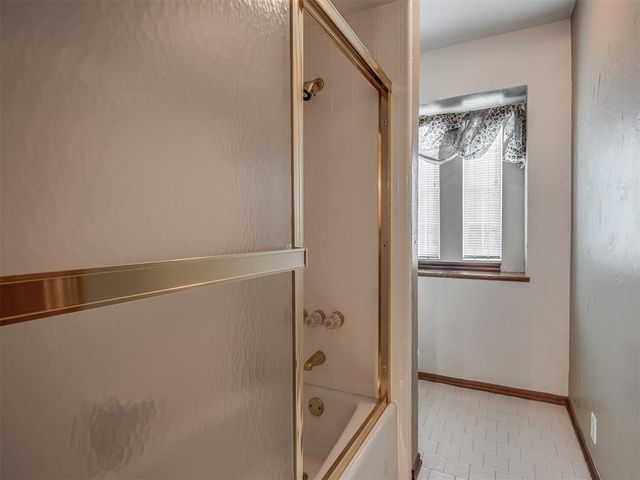 12233 Rivendell Drive, Oklahoma City, OK 73170