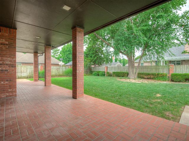 12233 Rivendell Drive, Oklahoma City, OK 73170