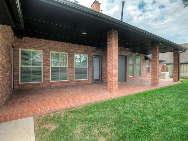 12233 Rivendell Drive, Oklahoma City, OK 73170