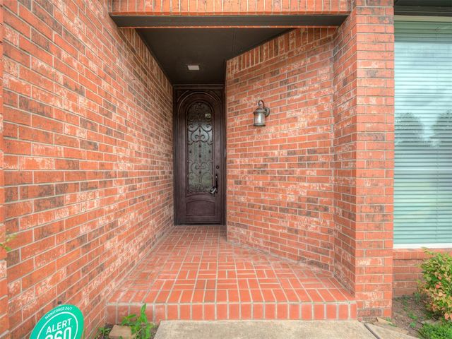 12233 Rivendell Drive, Oklahoma City, OK 73170