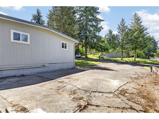 101 GATEWOOD Dr, Kelso, WA 98626