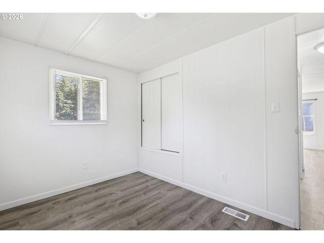 101 GATEWOOD Dr, Kelso, WA 98626