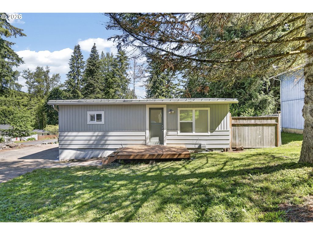 101 GATEWOOD Dr, Kelso, WA 98626