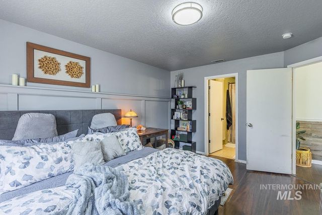 3200 Arcadian Dr, Caldwell, ID 83605
