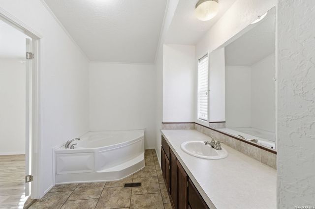 12001 Fm 1117, Seguin, TX 78155