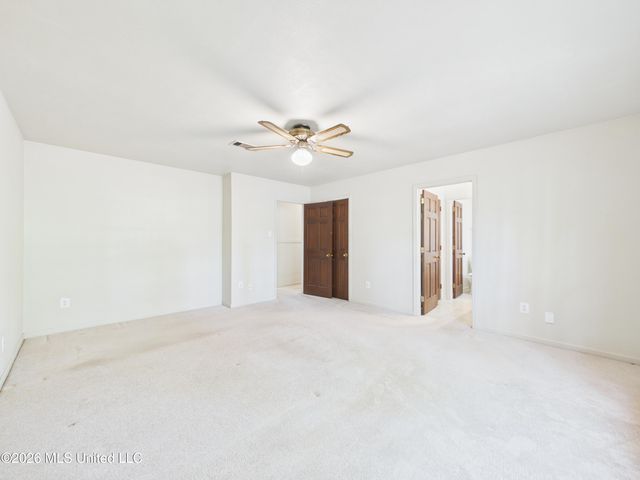 107 Braeburn Drive, Ocean Springs, MS 39564