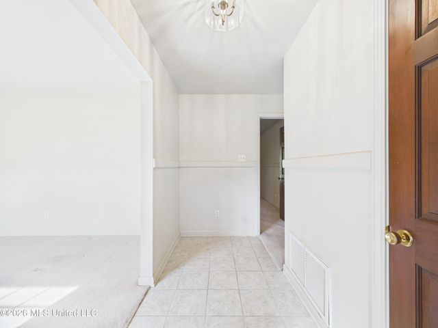 107 Braeburn Drive, Ocean Springs, MS 39564