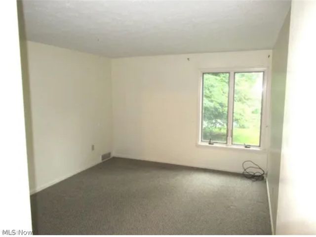 200 Granger Road 11, Medina, OH 44256
