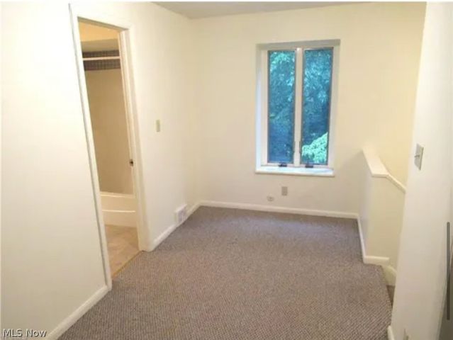 200 Granger Road 11, Medina, OH 44256