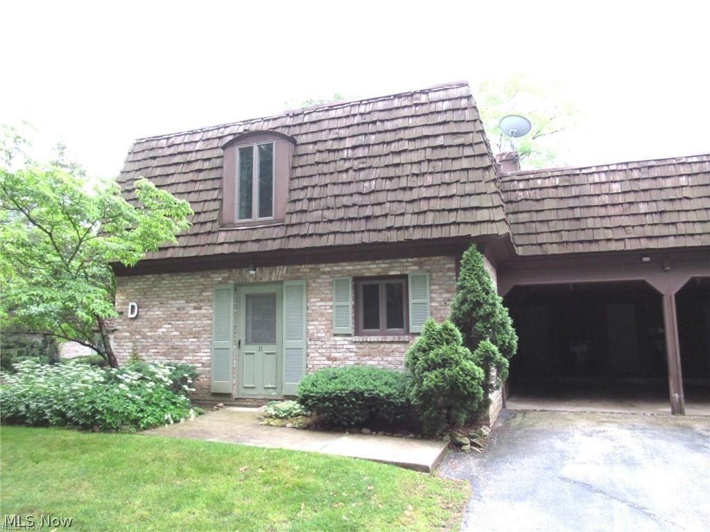 200 Granger Road 11, Medina, OH 44256
