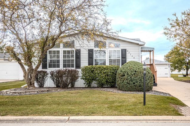 22728 S Butler Lane, Frankfort, IL 60423