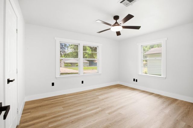 5010 Andrea Street, Houston, TX 77021