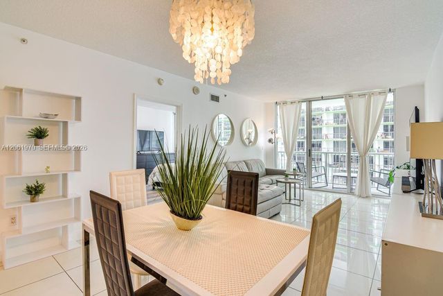 1750 N Bayshore Dr 1909, Miami, FL 33132