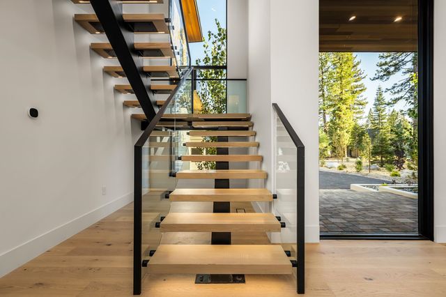 9309 Gaston Court, Truckee, CA 96161