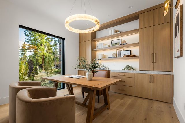 9309 Gaston Court, Truckee, CA 96161