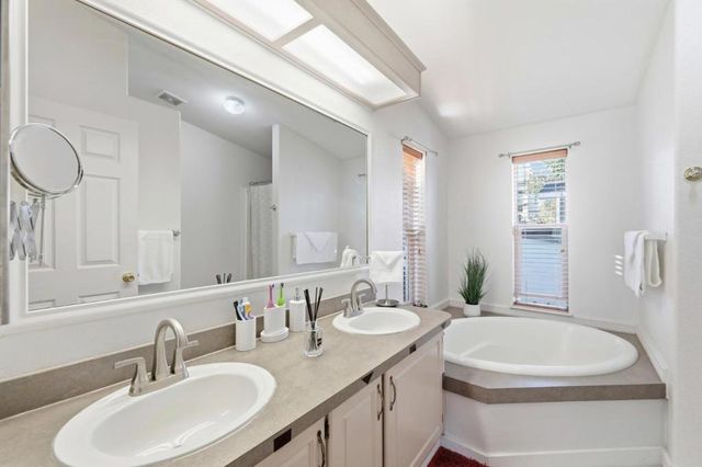 600 E Weddell Drive 247, Sunnyvale, CA 94089