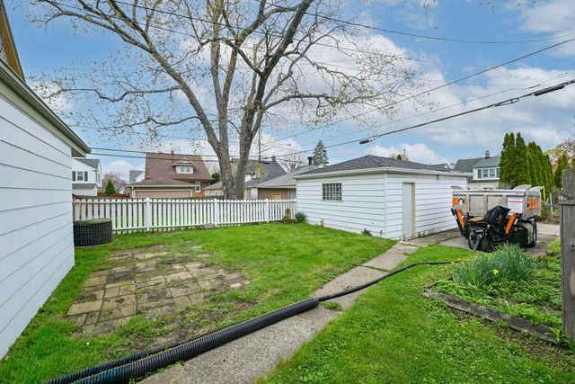 3622 Armour AVENUE, Cudahy, WI 53110