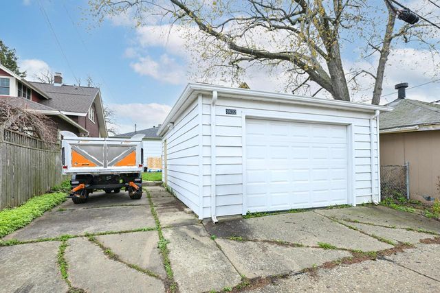 3622 Armour AVENUE, Cudahy, WI 53110